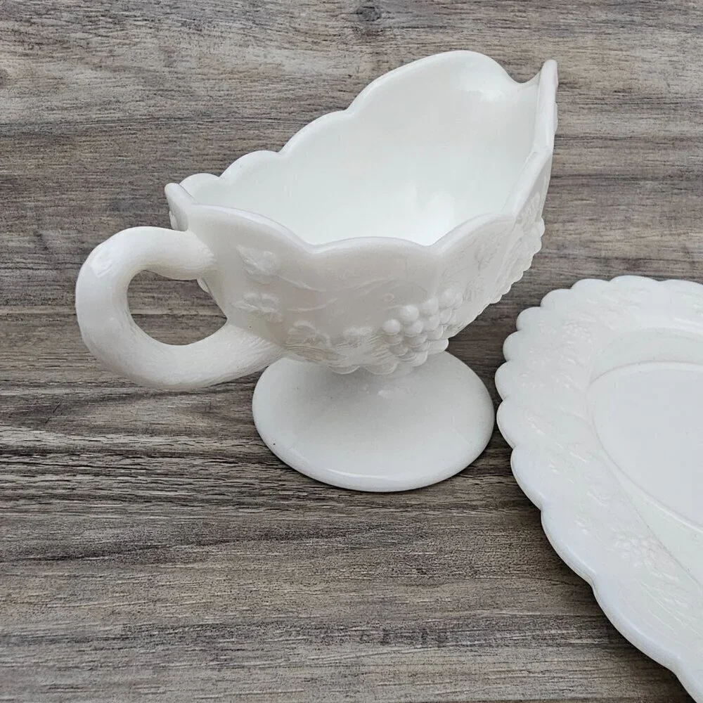 WESTMORELAND Paneled Grape Vintage Milk Glass Gravy Boat with Tray